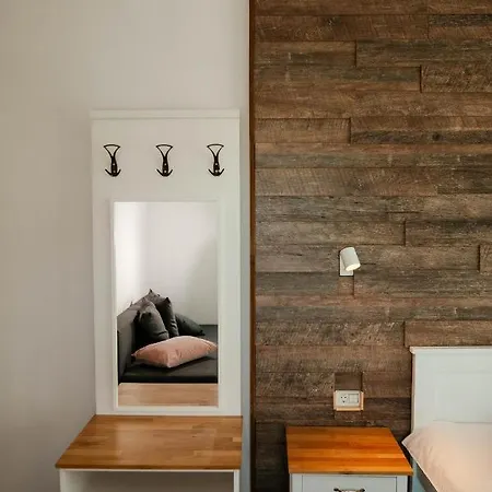 Casa Iarina Guest house *