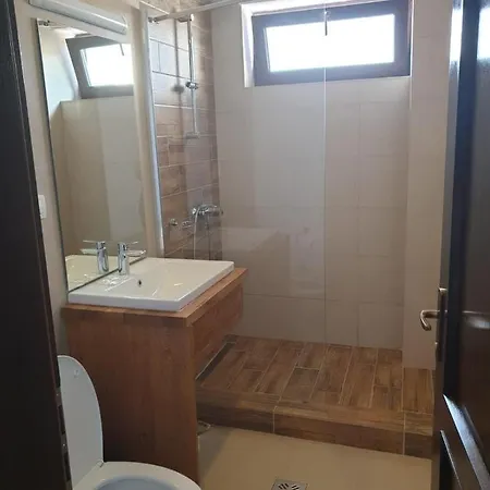 Guest house Casa Iarina